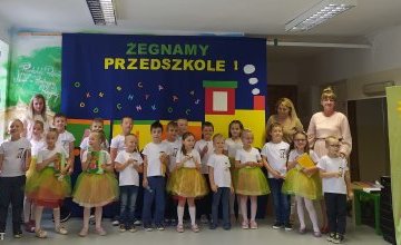 Pożegnanie grupy 6 latków