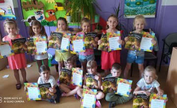Rozdanie dyplomów w grupie 5 latków