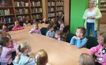 "Pani Jesień " - zajęcia biblioteczne w grupie 6 latków