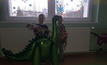Dzień Dinozaura w grupie 3 - 4 i 6 latków