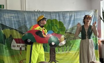 ,,Jak Marysia mała słonko złapać chciała" - Teatrzyk Skrzat