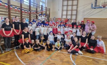 Zabawa w Szkole Podstawowej nr 2