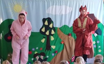 "Prosiaczek Brudasek" - Teatrzyk Skrzat z Krakowa