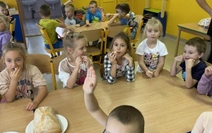 Dzień Chleba w grupie 6 latków (8)