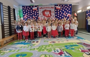 Obchody Święta Niepodległości #SzkołaDoHymnu (2)