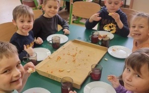 Dzień pizzy w grupie 5 - 6 latków (17)