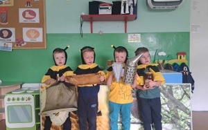 Dzieci - pszczółki