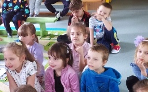 Mali widzowie (9)