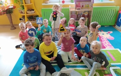Grupa integracyjna (19)