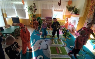 Grupa integracyjna (19)