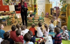 Dzieci na zajęciach (3)