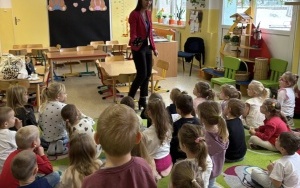 Dzieci na zajęciach (6)