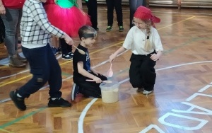 Grupa integracyjna (18)