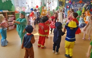 Tańczące przedszkolaki (9)
