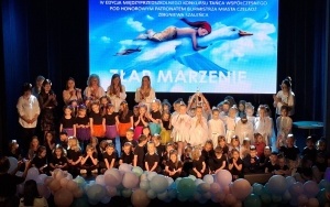 Mali tancerze (1)