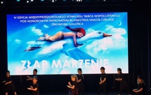 Mali tancerze (4)