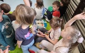 Nauka pomocy innym (5)