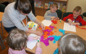 Międzynarodowy Dzień Lotnictwa i Kosmonautyki - zajęcia biblioteczne