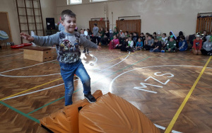 "Kosmiczna podróż" - zabawa integracyjna w Szkole Podstawowej nr 2