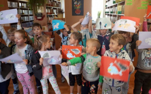 "Zęby małe i duże w naturze" - zajęcia biblioteczne 6 latków