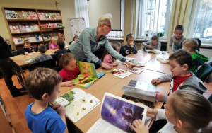 "Światowy Dzień Żaby" - zajęcia biblioteczne 6 latków