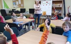 "Światowy Dzień Numbata" - zajęcia biblioteczne w grupie 6 latków (2)