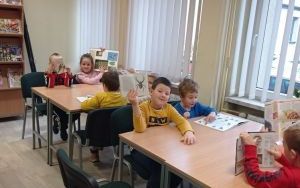 "Światowy Dzień Numbata" - zajęcia biblioteczne w grupie 6 latków (7)