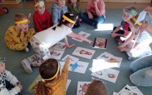 Międzynarodowy Dzień Postaci z Bajek - grupa 6 latki  (5)