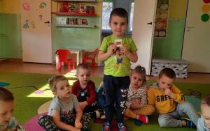 Międzynarodowy Dzień Postaci z Bajek - grupa 3 latki  (4)