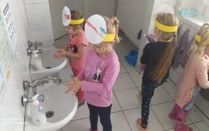 Higiena dłoni w grupie 5 latków (7)