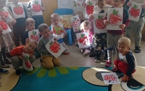 Dzień Jabłka w grupie 4 latków (9)
