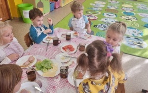Dzień Zdrowego Śniadania - grupa 5 - 6 latki (10)