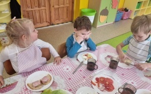 Dzień Zdrowego Śniadania - grupa 5 - 6 latki (14)