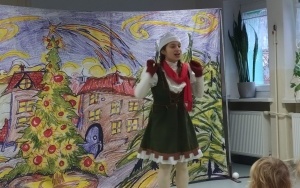 "Zimowe igraszki" - Teatrzyk Skrzat z Krakowa (11)