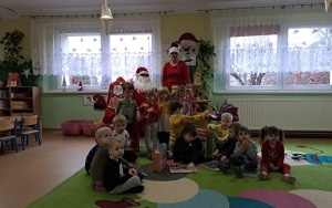 Mikołaj w grupie 3 - 4 latków (8)