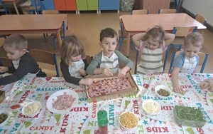 Dzień Pizzy w grupie 3 - 4 latków (17)