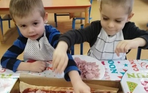 Dzień Pizzy w grupie 3 - 4 latków (9)